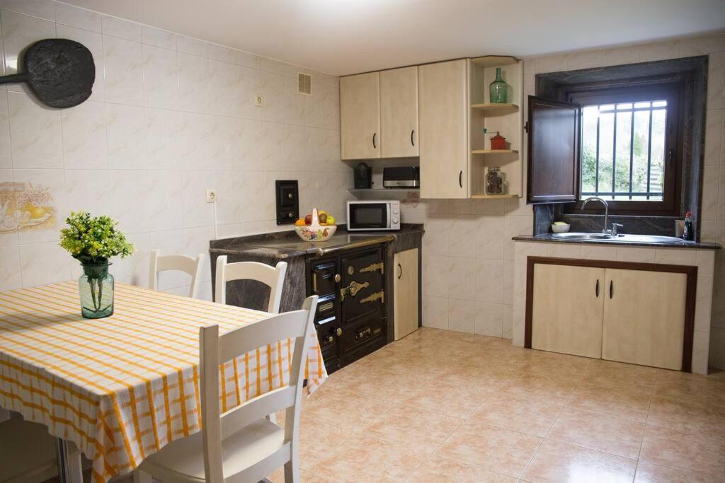 A Casa Da Moreira - Casa Rural En Ponte Maceira La Coruña Eksteriør bilde
